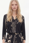 Blusa Jersey Estampa Caules E Folhas