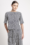 blusa jersey estampa palha pregas