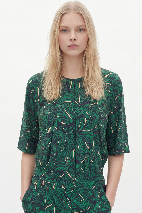 Blusa Jersey Est Trama Pregas Em A