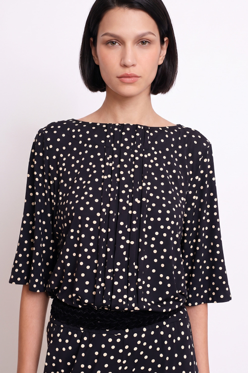 Blusa Jersey Est Poá Clássico Pregas