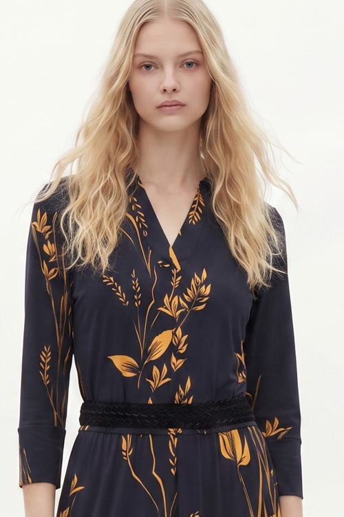 Blusa Jersey Estampa Caules E Folhas