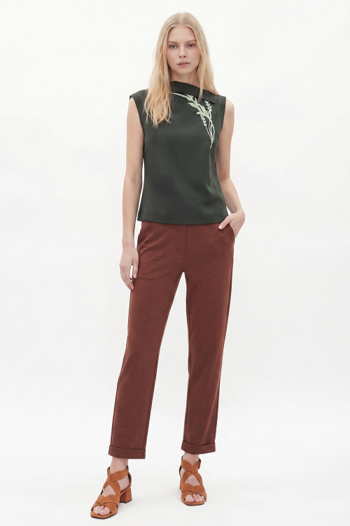 Blusa Malha Dupla Leve Silk Caules E Folhas