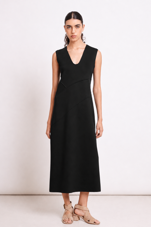 vestido malha dupla leve com recortes