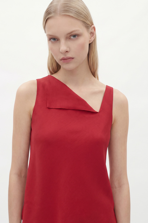 Blusa Malha Dupla Leve Dobradura Decote