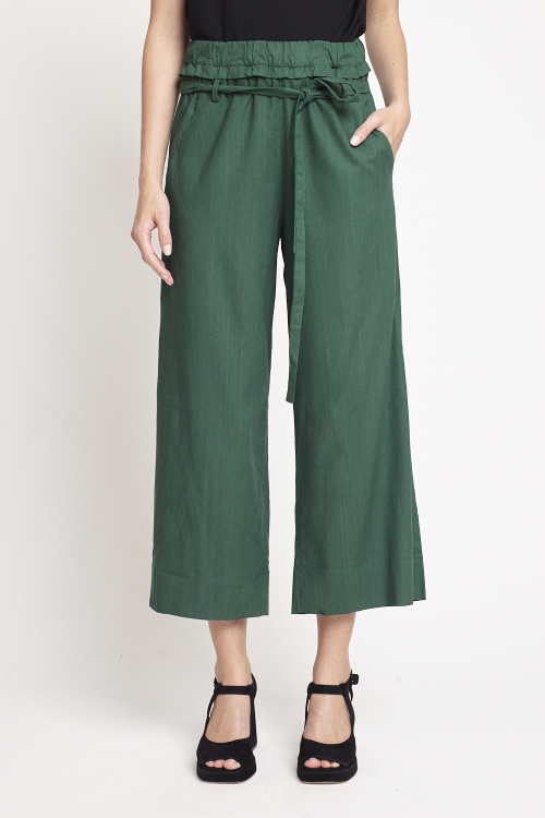 calça pantacourt viscose plano