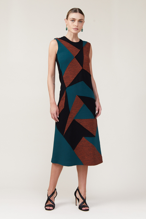 vestido bouclê patchwork