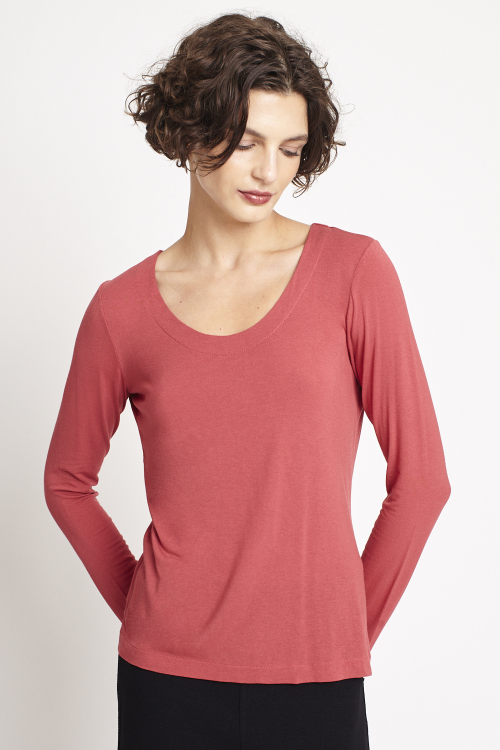 blusa malha tricô decotada