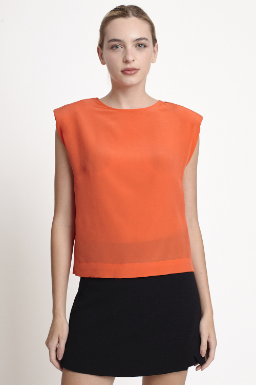 blusa seda regata com ombreiras