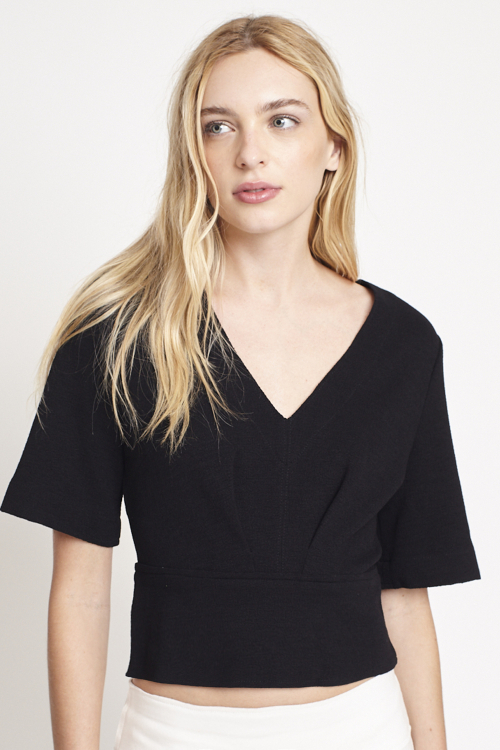 blusa bouclê decote V com pala