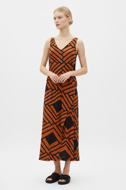 vestido jersey estampa grafismo de palha