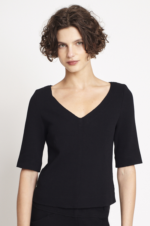 blusa bouclê decote v
