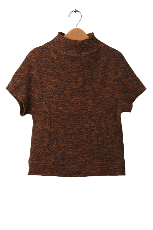 blusa bouclê mescla recortes