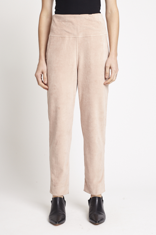 calça plush