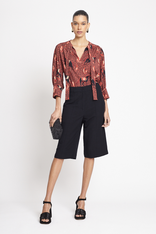 blusa jersey estampa equestre