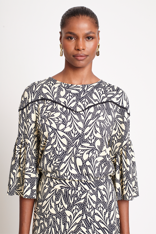 blusa jersey estampa arabescos