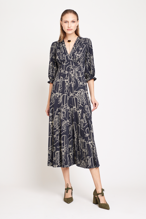 vestido jersey estampa botas