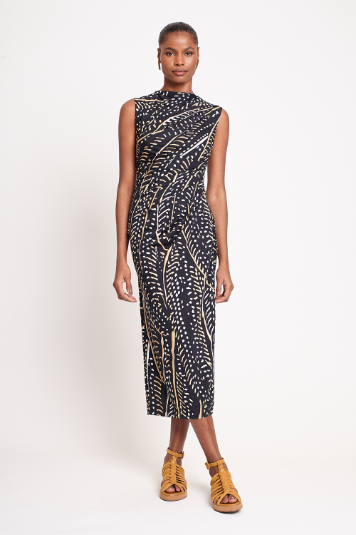 vestido jersey estampa penas