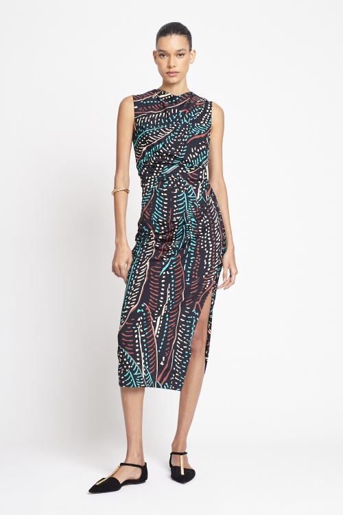 vestido jersey estampa penas
