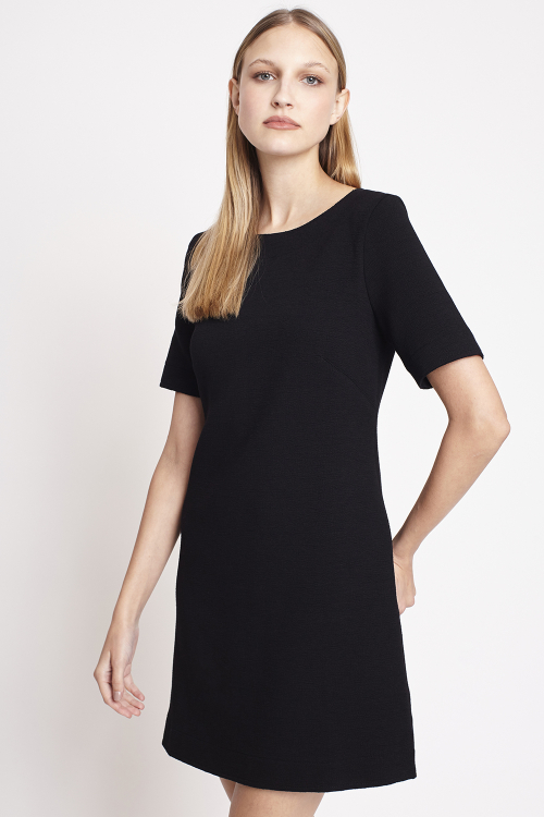 vestido bouclê curto com manga
