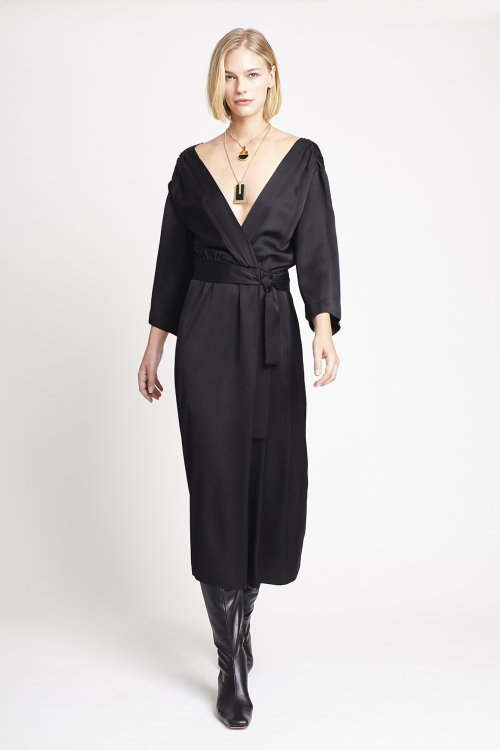 vestido viscose acetinada