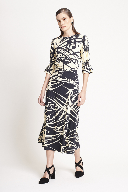 blusa jersey estampa kanji