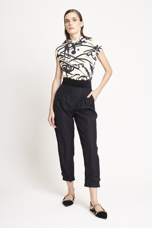 blusa jersey estampa kanji