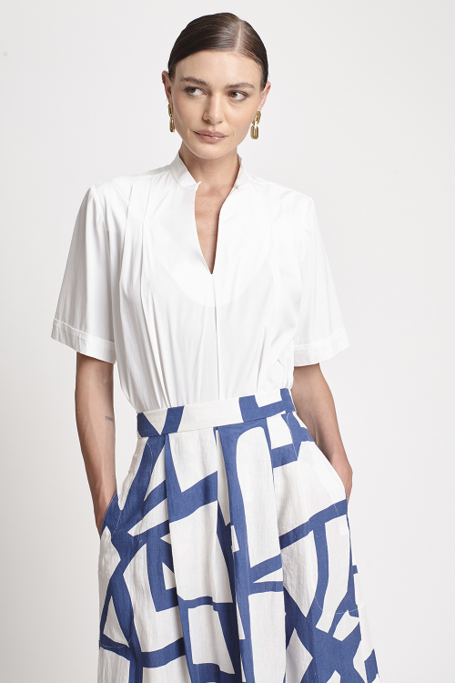blusa tricoline pregas