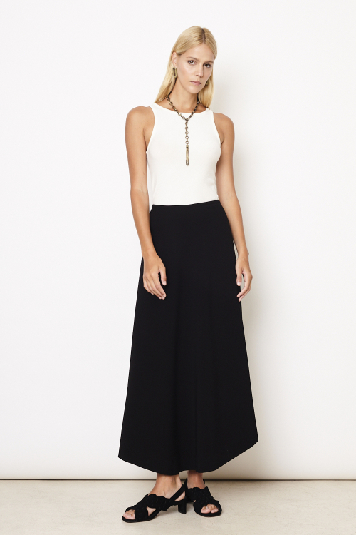 saia malha crepe irregular