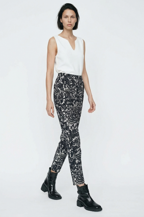 calça jersey estampa renda skinny