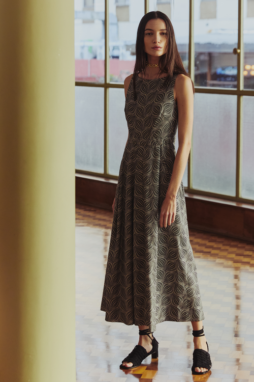 vestido jacquard panton