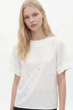 T-Shirt Tricoline Bordado Pétala Cristal
