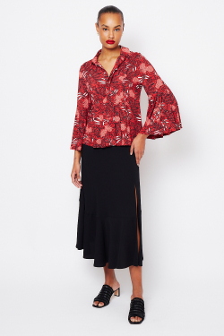 blusa jersey estampa renda pregas na manga