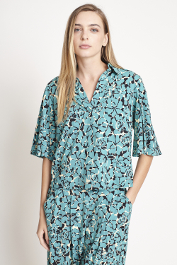 blusa jersey estampa romance