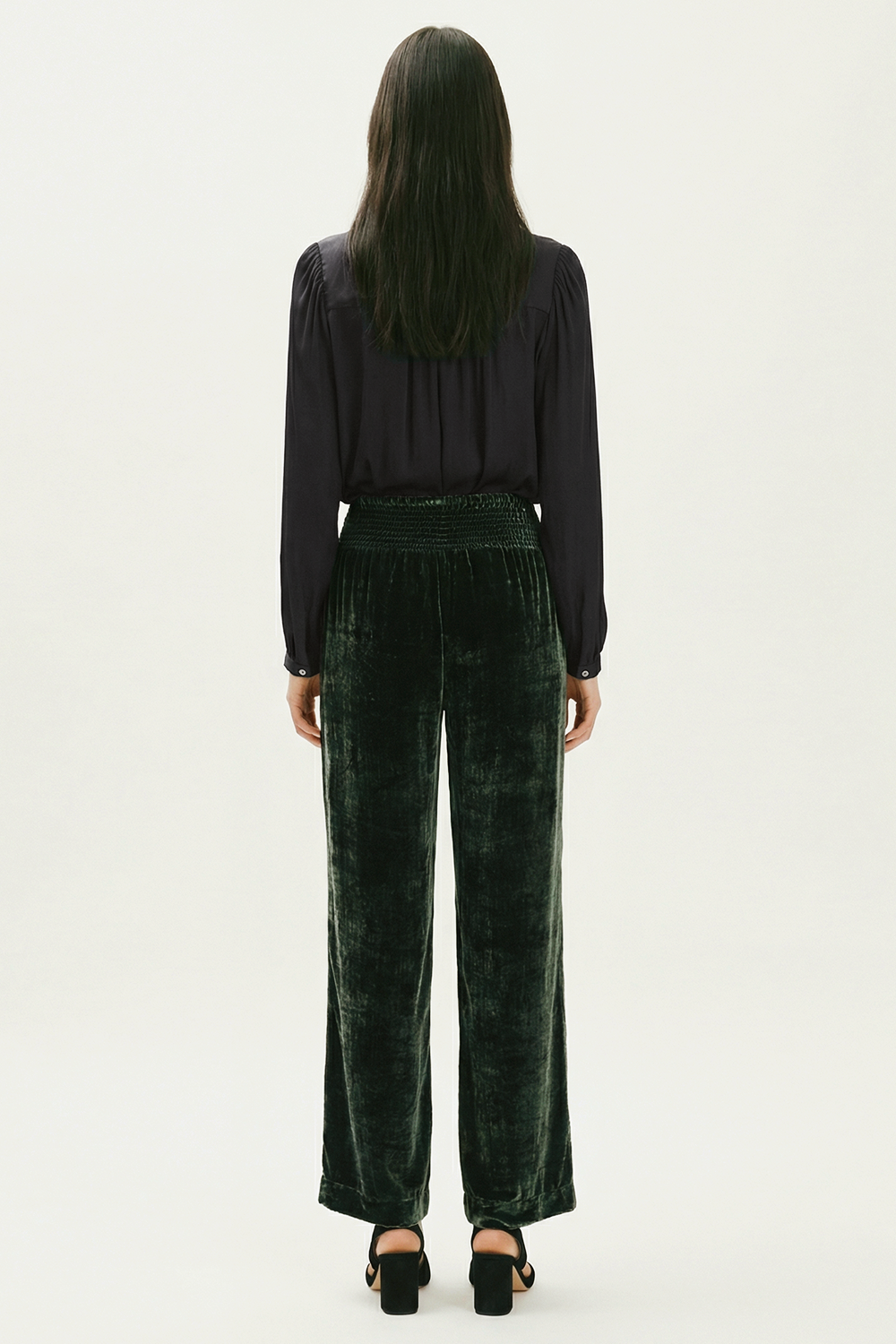 Calça Veludo De Seda 4